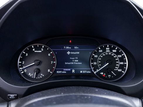 Used 2025 INFINITI QX50 Luxe AWD/4WD image 34