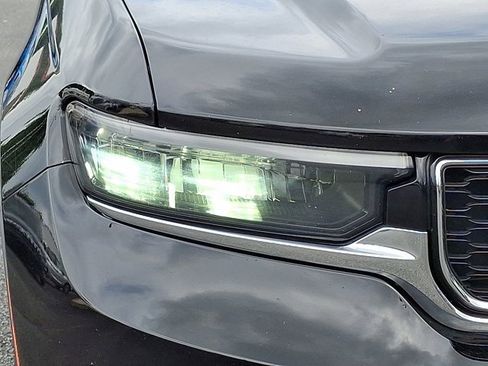 Used 2021 Jeep Grand Cherokee L Limited image 11