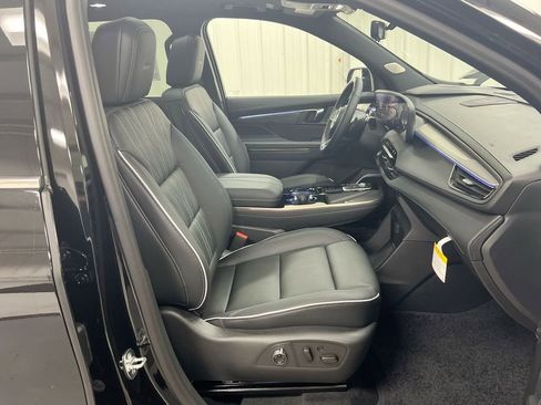 New 2026 Buick Enclave Avenir w/ Super Cruise Package image 23