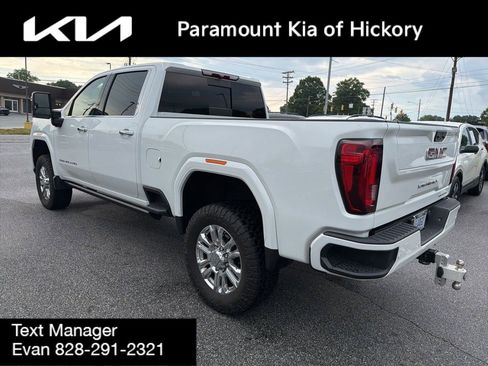 Used 2023 GMC Sierra 3500 Denali AWD/4WD image 6