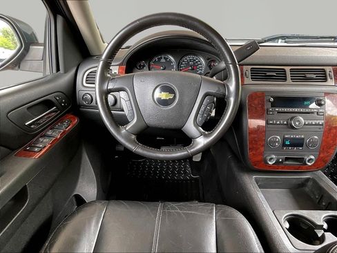 Used 2011 Chevrolet Silverado 1500 LTZ w/ Suspension Package, Off-Road AWD/4WD image 9