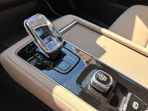 New 2026 Volvo XC90 B6 Plus w/ Protection Package image 19