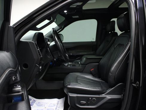 Used 2020 Ford Expedition Limited w/ Special Edition Package RWD image 12