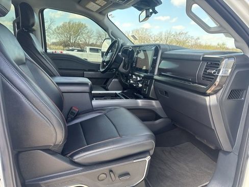 Used 2024 Ford F250 Lariat w/ Lariat Ultimate Package image 26