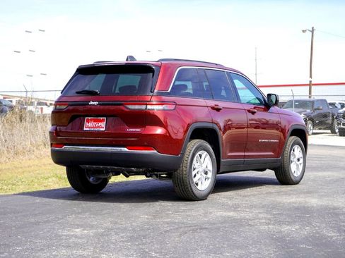 New 2026 Jeep Grand Cherokee Laredo X RWD image 6