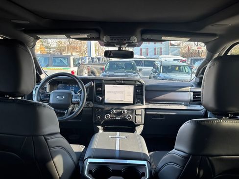 New 2026 Ford F250 Platinum image 28