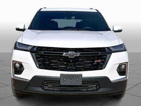 Used 2022 Chevrolet Traverse RS image 4