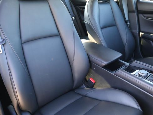 Used 2025 MAZDA MAZDA3 s image 15