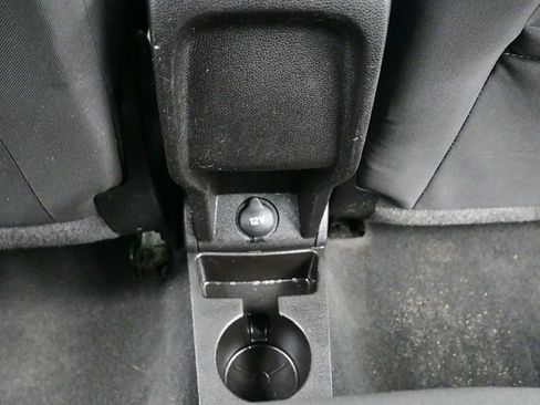 Used 2016 Ford Fiesta SE image 19