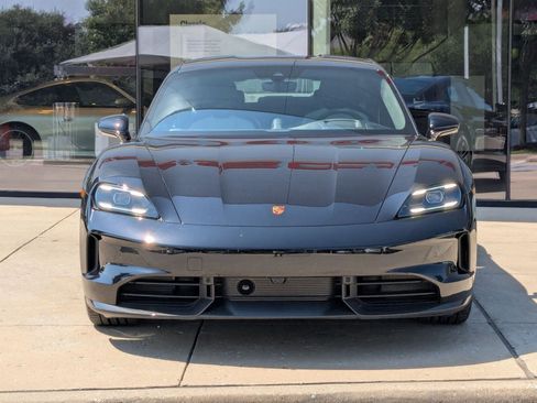 New 2025 Porsche Taycan GTS image 6