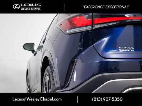 Used 2023 Lexus RX 350 Premium w/ Accessory Package FWD image 9