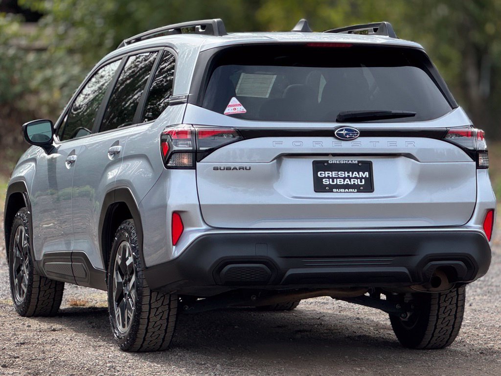 Certified 2025 Subaru Forester Premium AWD/4WD image 6
