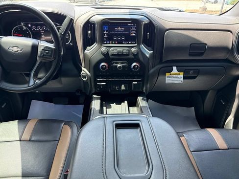 Used 2021 Chevrolet Silverado 2500 LTZ w/ Carhartt Edition AWD/4WD image 17