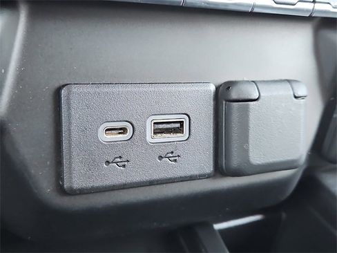 Used 2020 GMC Sierra 1500 SLT w/ SLT Premium Plus Package image 26