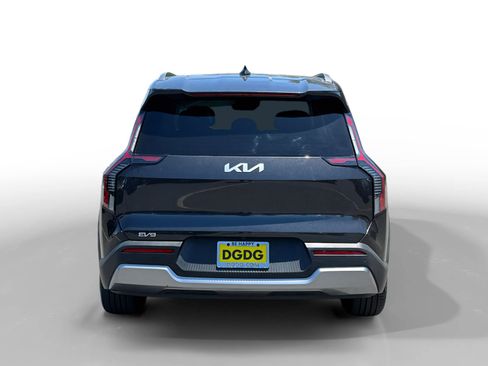 Used 2024 Kia EV9 Wind AWD/4WD image 4