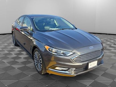 Used 2017 Ford Fusion SE w/ Fusion SE Technology Package