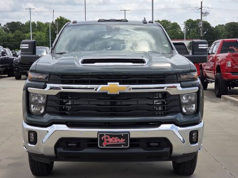 New 2026 Chevrolet Silverado 3500 LT w/ Safety Package AWD/4WD image 2