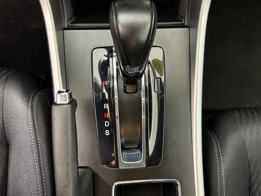 Used 2014 Honda Accord Sport image 18