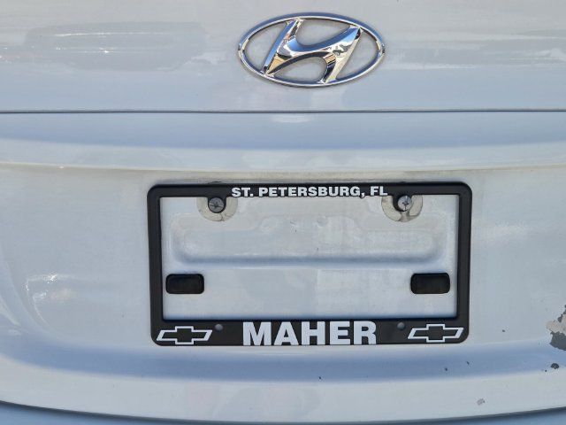 Used 2012 Hyundai Accent GLS w/ Premium Pkg 3 FWD image 10