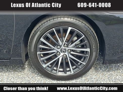 Certified 2024 Lexus ES 350 w/ Premium Package FWD image 8