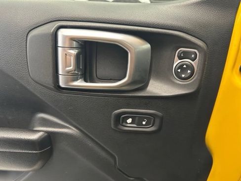Used 2019 Jeep Wrangler Unlimited Sport S AWD/4WD image 20