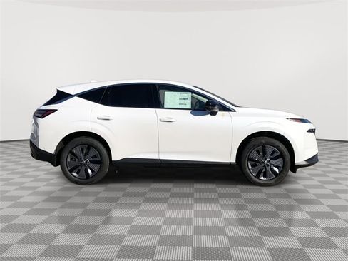 Certified 2025 Nissan Murano SL image 12