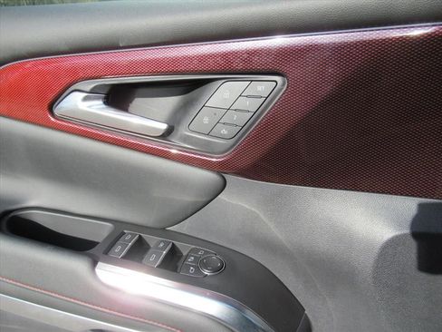 Used 2024 Chevrolet Traverse RS w/ LPO, Floor Liner Package image 20