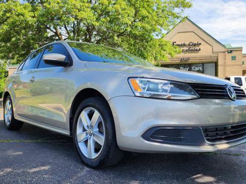Used 2013 Volkswagen Jetta TDI FWD image 11