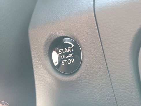 New 2026 Nissan Frontier SV w/ SV Convenience Package image 36