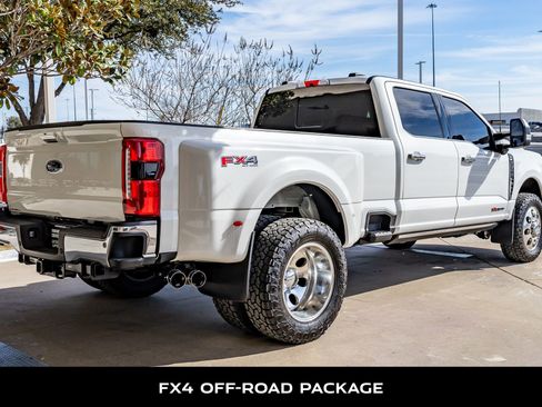 Used 2024 Ford F350 Lariat w/ Lariat Ultimate Package image 9