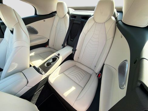 Used 2025 Maserati GranCabrio Folgore image 19