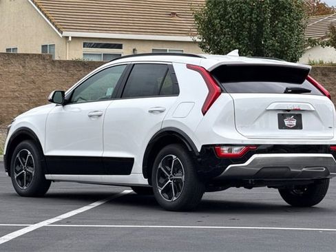 New 2026 Kia Niro SX image 7