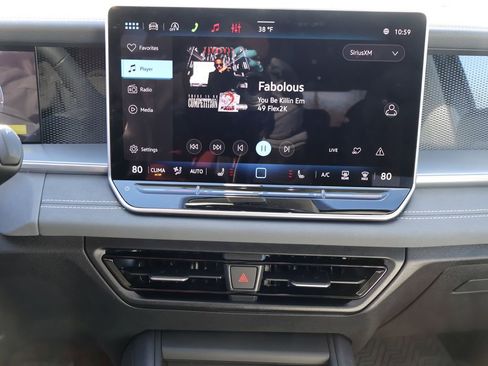 New 2026 Volkswagen Tiguan SE image 27