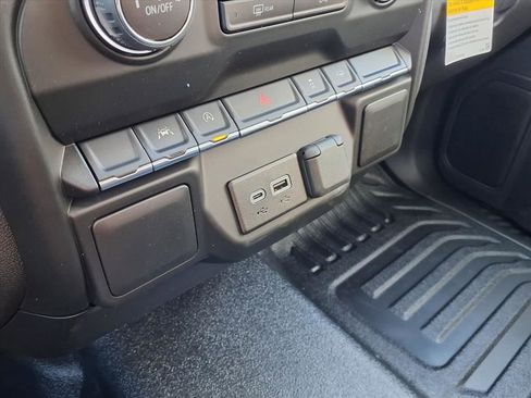 New 2026 Chevrolet Silverado 1500 W/T w/ WT Value Package image 12