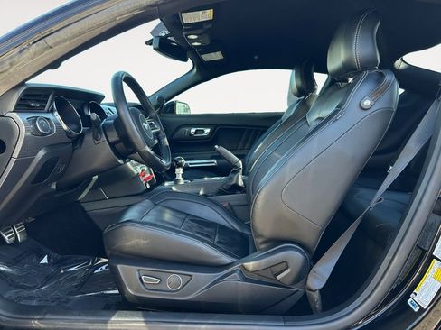 Used 2017 Ford Mustang GT Premium w/ GT Performance Package image 15