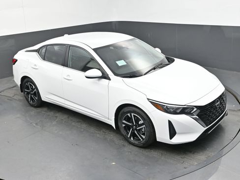 New 2025 Nissan Sentra SV w/ All-Weather Package image 30