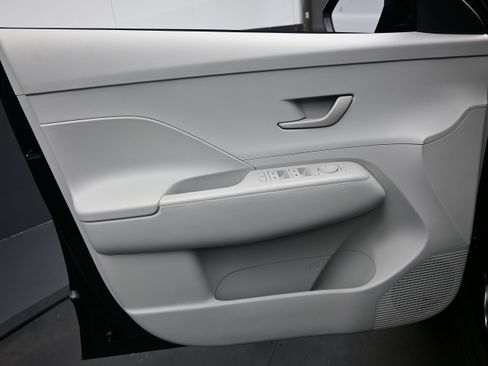 Certified 2026 Hyundai Kona SEL Sport AWD/4WD image 9