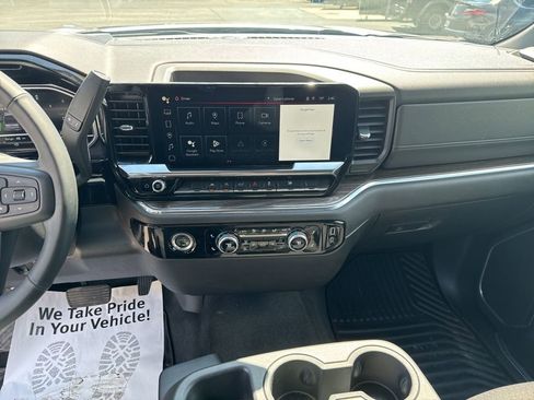 Used 2023 GMC Sierra 1500 Elevation AWD/4WD image 19
