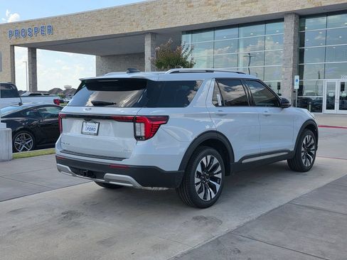 New 2026 Ford Explorer Platinum w/ LUX Leather Package AWD/4WD image 13