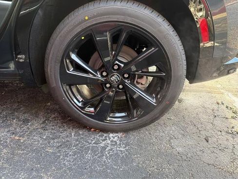 New 2026 Buick Envision Sport Touring image 9