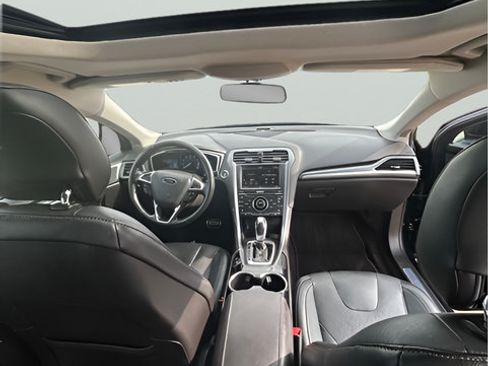 Used 2014 Ford Fusion Titanium FWD image 8