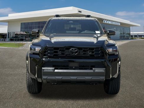Used 2025 Toyota 4Runner TRD Off-Road Premium AWD/4WD image 3