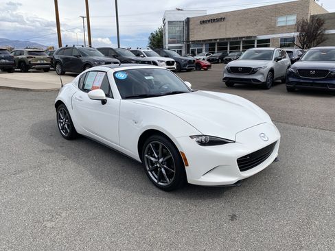 Used 2020 MAZDA MX-5 Miata RF Grand Touring RWD image 39