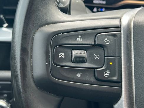 Used 2025 GMC Sierra 1500 SLT w/ SLT Convenience Package image 34