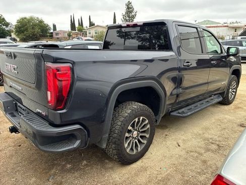 Certified 2023 GMC Sierra 1500 AT4 w/ AT4 Premium Package AWD/4WD image 10