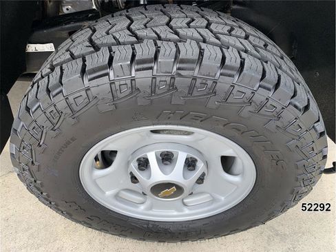 Used 2024 Chevrolet Silverado 2500 W/T w/ WT Convenience Package image 19