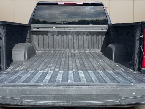 Used 2023 Chevrolet Silverado 1500 Custom w/ LPO, Dark Essentials Package AWD/4WD image 5