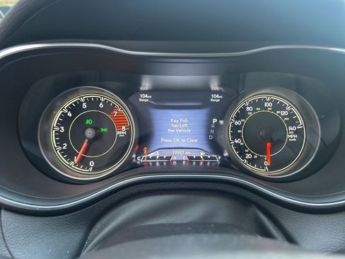 Used 2022 Jeep Cherokee Trailhawk w/ Sound & Nav Group image 12