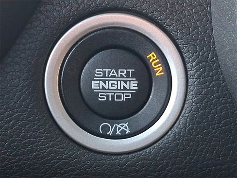 Used 2024 RAM 2500 Tradesman w/ Chrome Appearance Group image 24