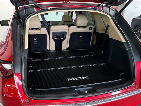 Used 2025 Acura MDX SH-AWD w/ Technology Package image 17